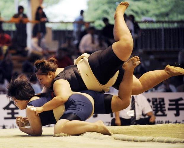 功守道里的相扑手,非日本籍的五位横纲选手之一,横纲到底有多强!